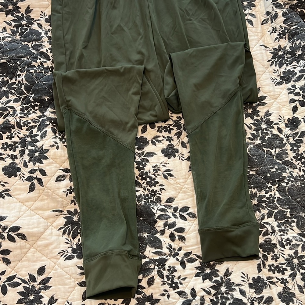 BALERA MESH JOGGER PANTS